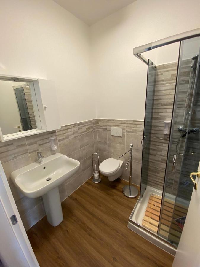 B&B Del Corso Castano Primo Ngoại thất bức ảnh