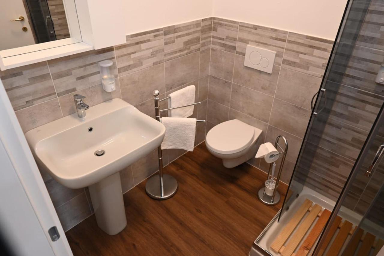 B&B Del Corso Castano Primo Ngoại thất bức ảnh
