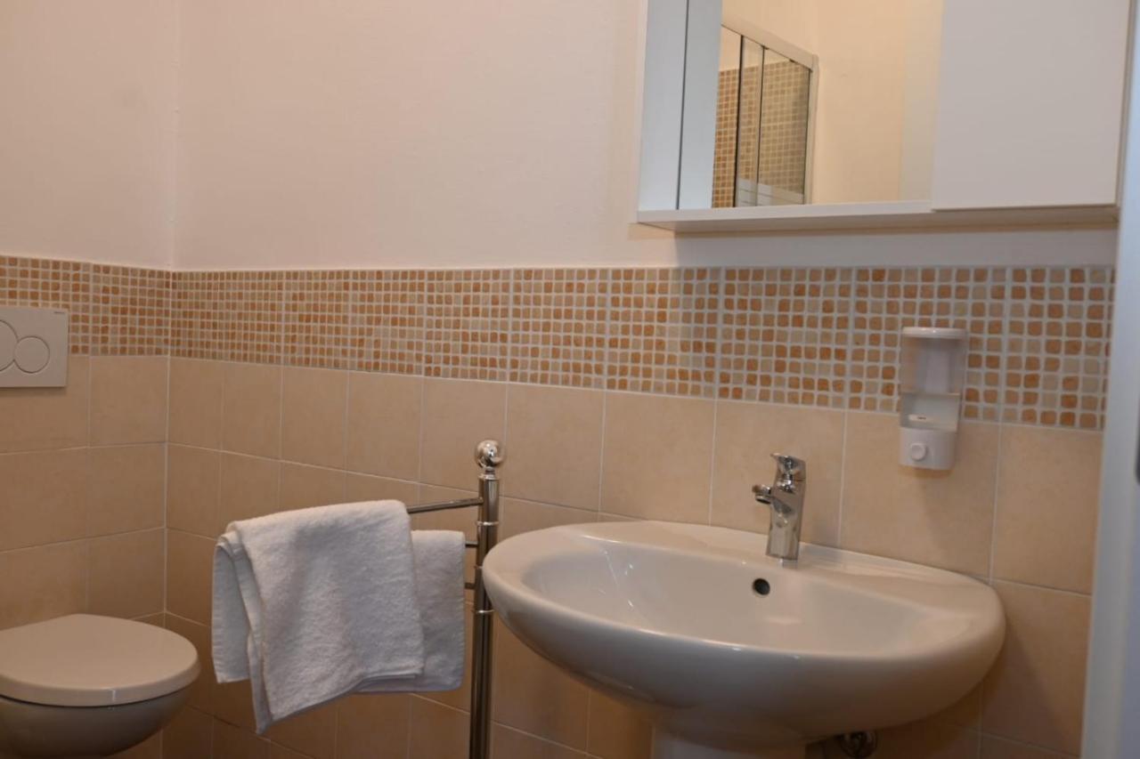 B&B Del Corso Castano Primo Ngoại thất bức ảnh